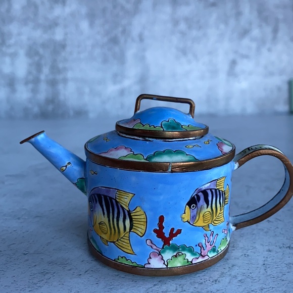 Mini Teapot with Painted Fish - Picture 2 of 7
